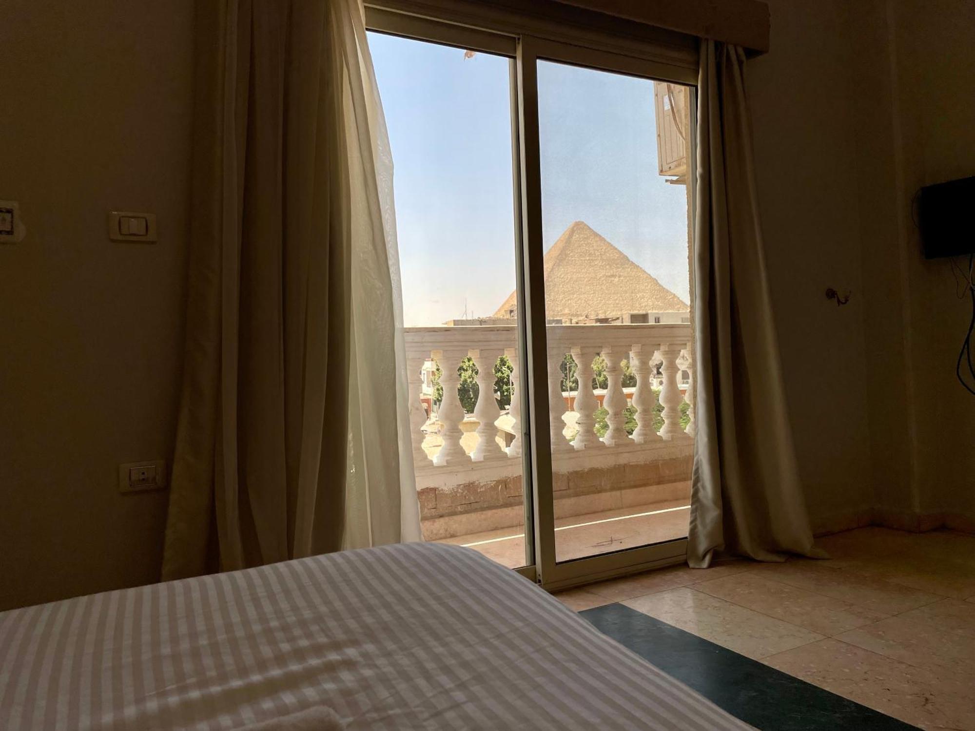 Pyramids Homeland Inn Il Il Cairo Esterno foto